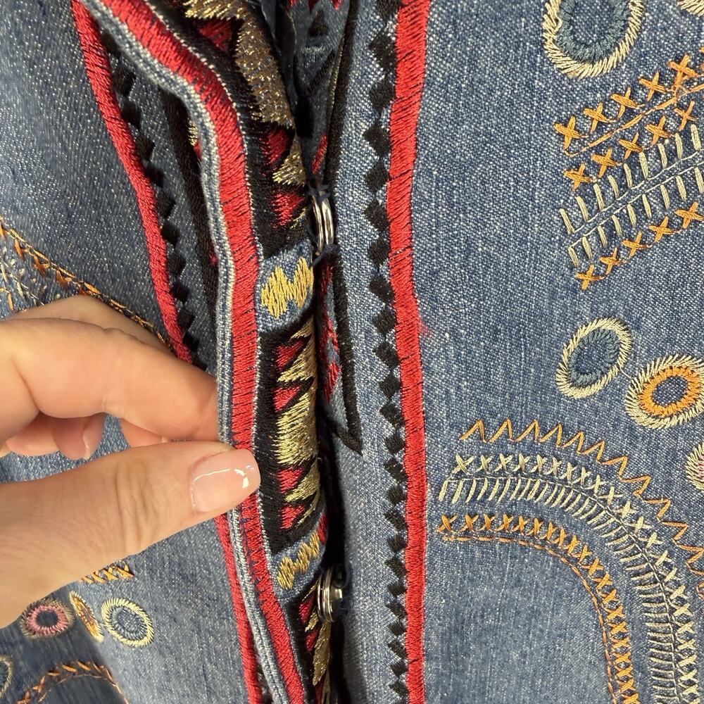 Coldwater Creek Womens Jacket XL Denim Southwestern Embroidered - Picture 8 of 13